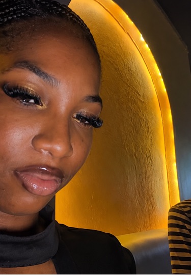 Mia from Nigeria on RabbitGirlChat